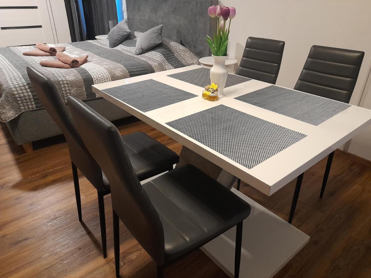 Honey Apartment 伦达瓦 外观 照片