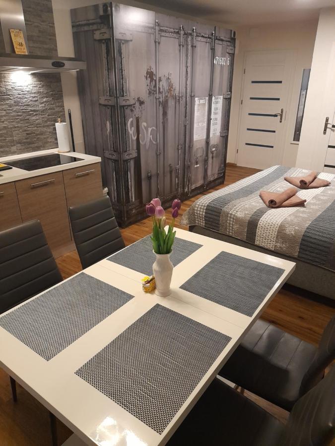 Honey Apartment 伦达瓦 外观 照片