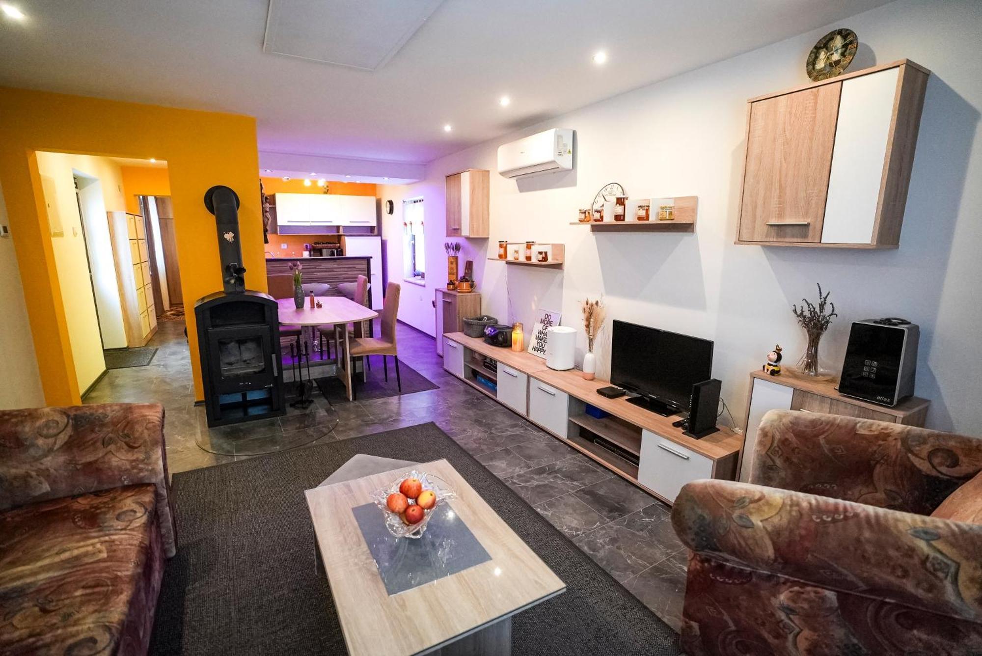 Honey Apartment 伦达瓦 外观 照片